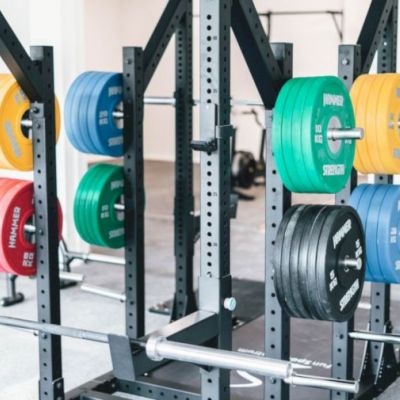 Im Crossfit Athletik Bereich in deinem Fitnessstudio in Kornwestheim findest du Geräte von Concept2 & eine Frei- und Langhantel-Ausstattung von Eleiko - 1