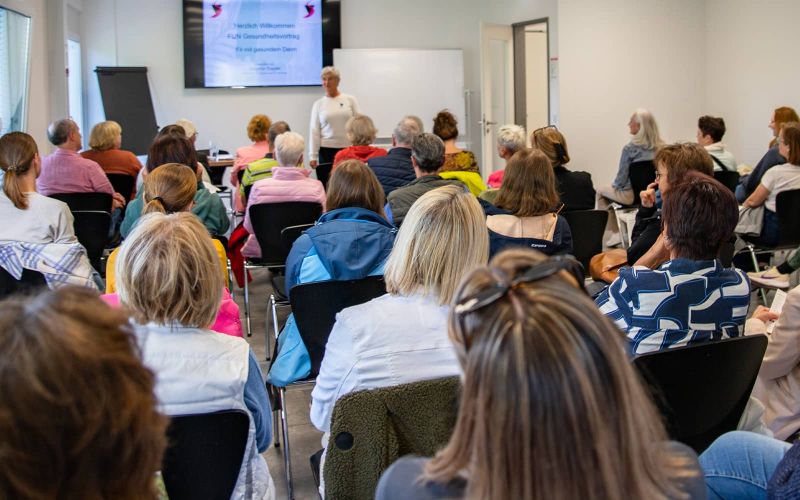 Gesundheitsvortrag zur Ernährung im FunSportZentrum Kornwestheim