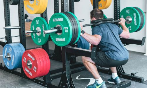 Der Athletik Crossfit Bereich in deinem Fitnessstudio in Kornwestheim lässt jedes Sportherz hochschlagen (desktop)