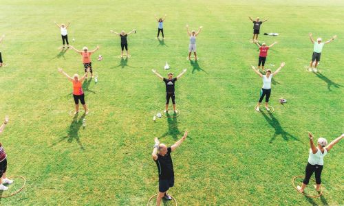 Mit über 40 Kursen pro Woche hat dein Wohlfühl-Fitnessstudio den größten Kursbereich in Kornwestheim (desktop)