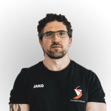 FirmenFitness Trainer Dominik Buckel