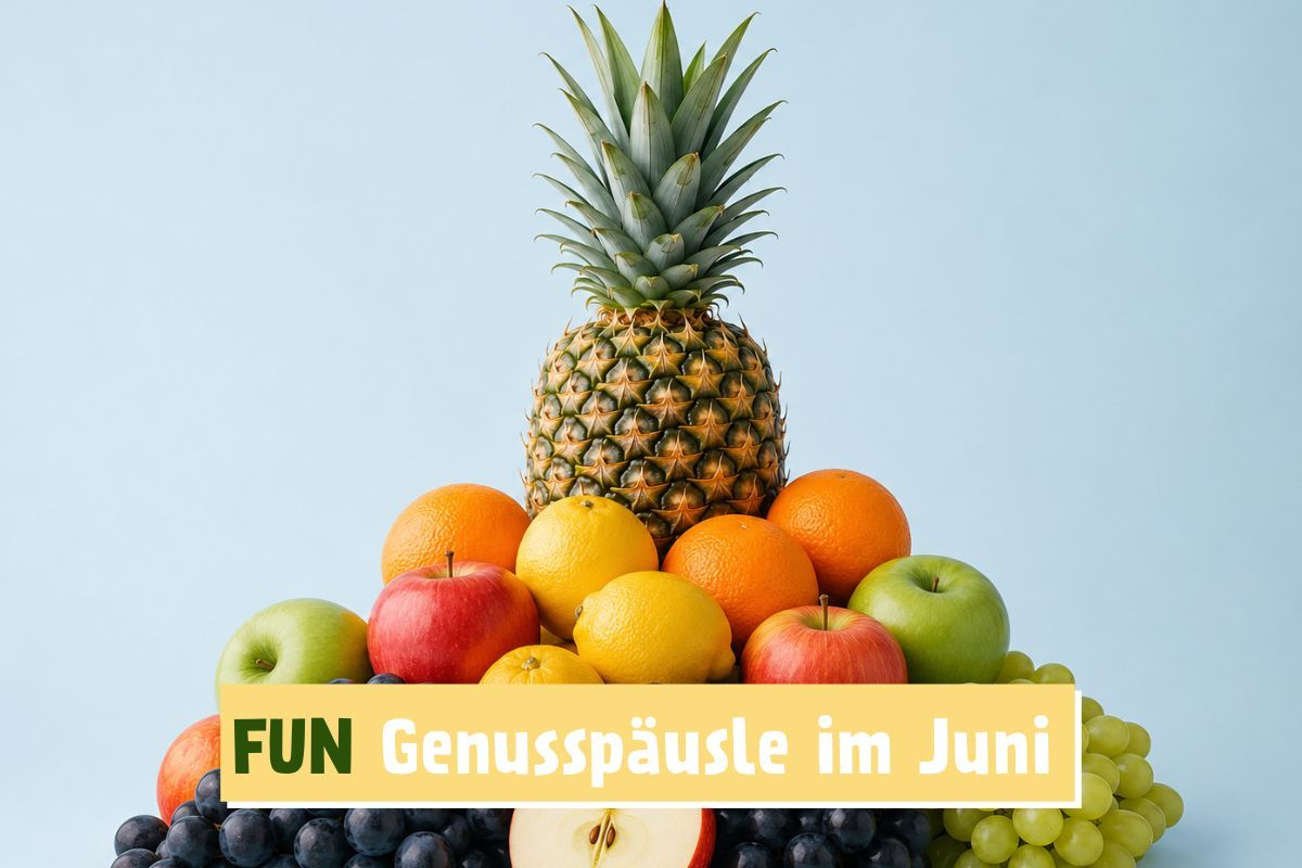 Trockenfrüchte in schalen  - Aprikosen, Datteln, Apfelringe oder Bananen